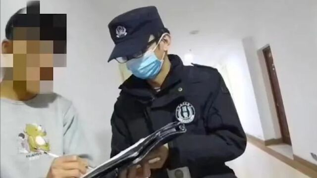 网逃接民警电话以为诈骗报警被抓:借朋友银行卡,每天300万流水