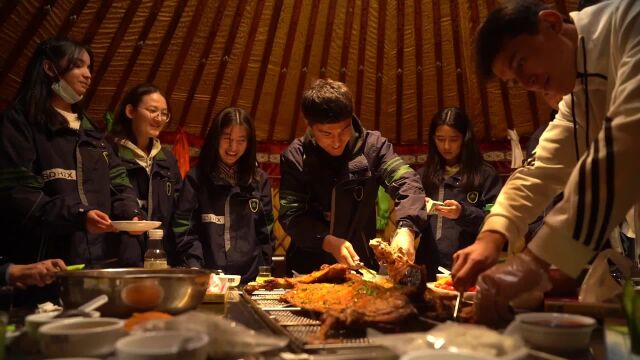 今日瞬间 | 东湖中学新疆班过了一个热闹年