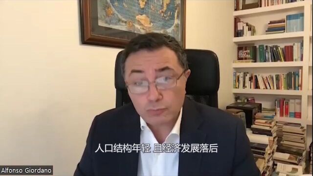 欧洲头条丨难民危机令不堪重负的欧洲雪上加霜