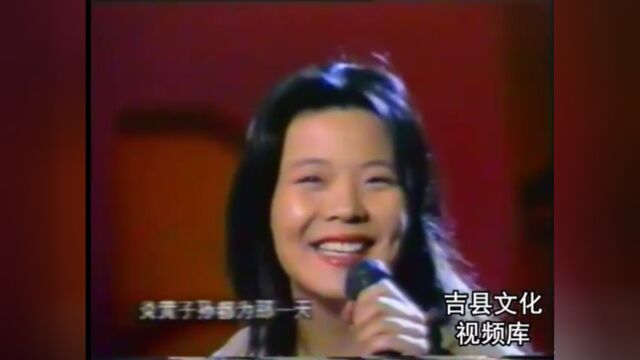 天津歌手演唱《黄河古谣》,怀念谢津!