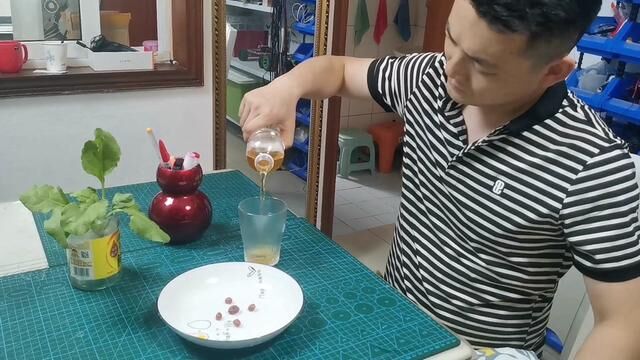 家里就就能改造酒瓶的神器,你们见过吗?#酒瓶切割 #手工diy