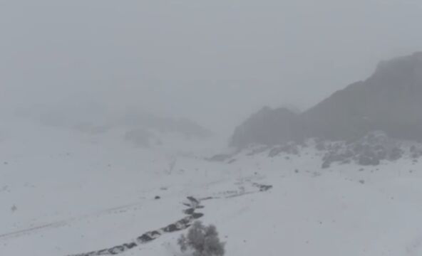 新疆西北地区等地有雨雪天气