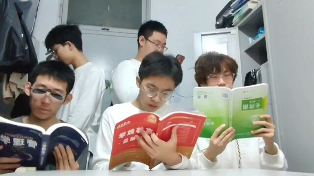 大学生失恋现状