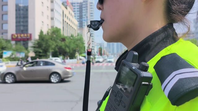 超高回头率!阳泉首支女子骑警队“C位出道”!