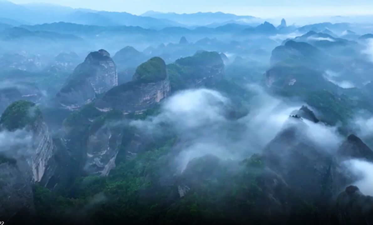 我是家乡旅游推介官 | 新宁县委书记邓涛:世间美景万万千 好山好水在崀山