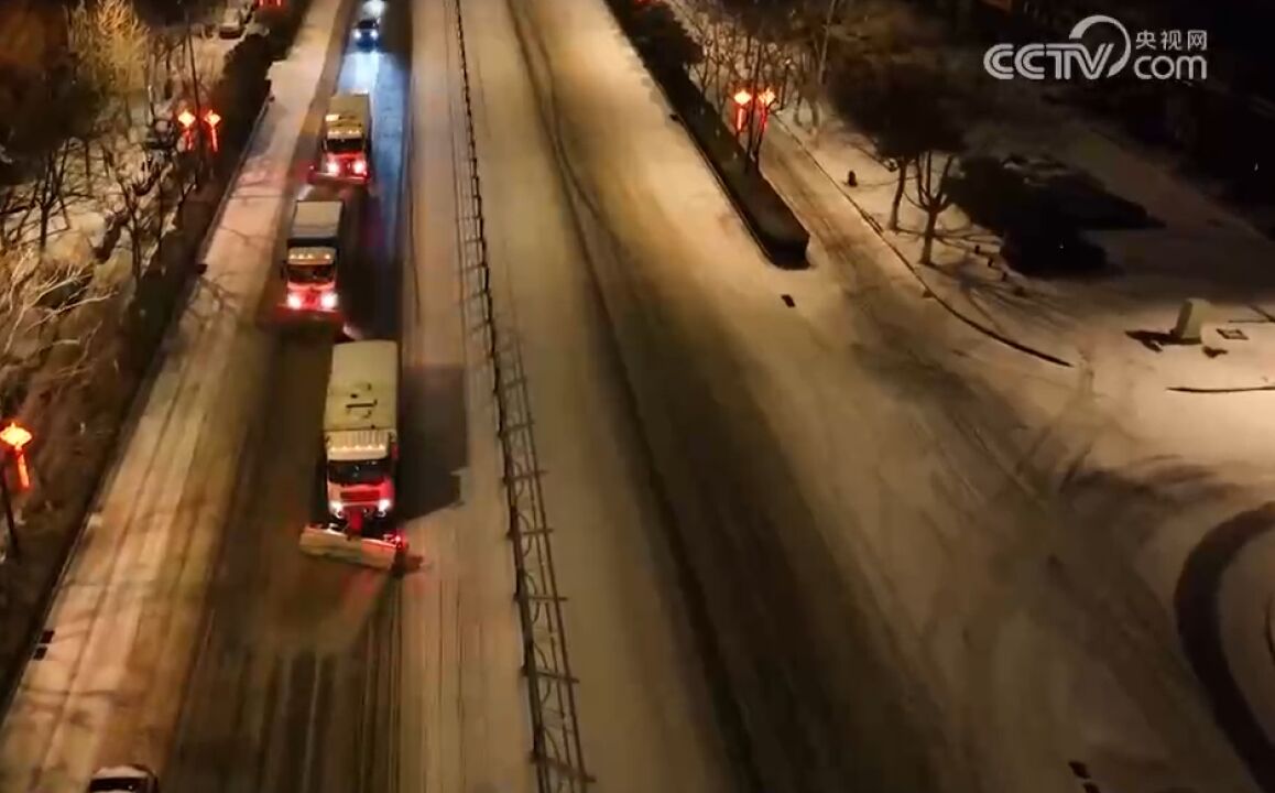 雨雪冰冻齐袭,江苏:多地出现低温雨雪天气,多所学校停课一天