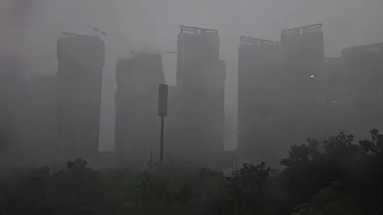 广西南宁发布暴雨红色预警!局地有强降雨