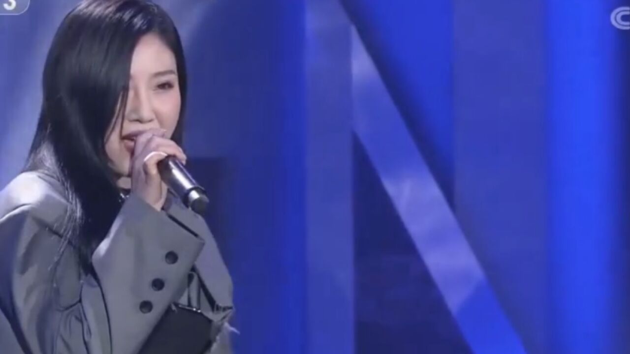 郭飞宏演唱《凡人歌》,嗓音绝美,瞬间被她打动了