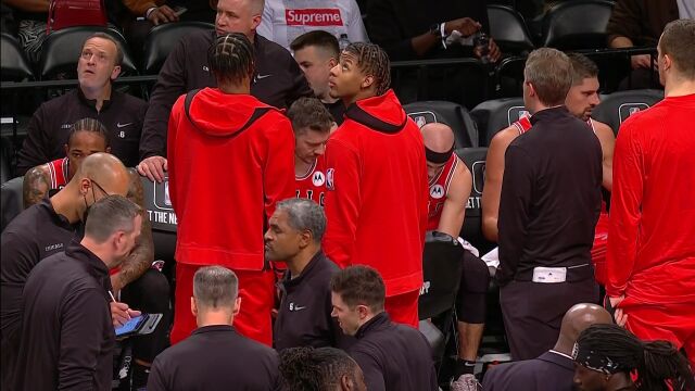 NBA常规赛：公牛vs篮网第1节英文原声回放