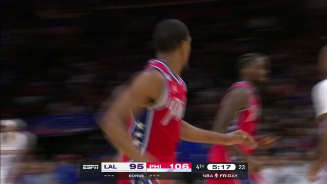 全面发挥 梅尔顿关键时刻连拿五分扩大优势