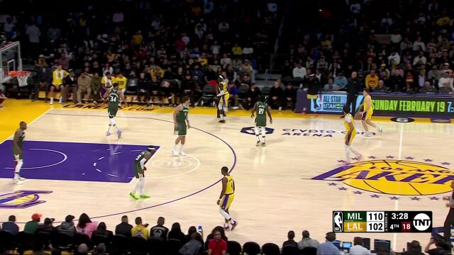 字母哥无解低位高举高打 浓眉遭大洛封盖迎头痛击