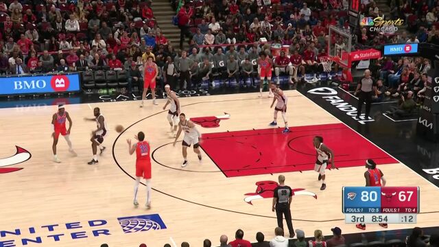 NBA常规赛：雷霆vs公牛中文解说全场回放