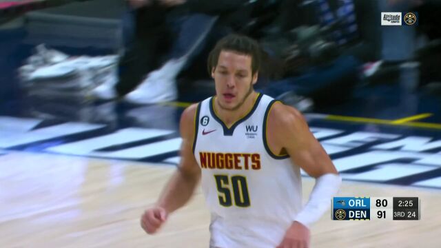 火锅大帽礼尚往来 戈登一步登天单臂补扣