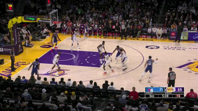 教科书级别的团队配合 威少抢断哈里斯詹姆斯助飞布莱恩特