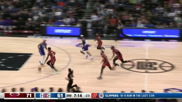 阿德巴约遮天大帽扇飞杰克逊 巴特勒反击造犯规