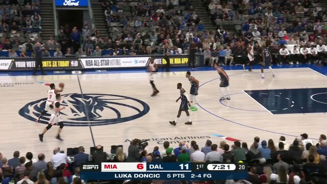 NBA常规赛：热火vs独行侠英文原声全场回放