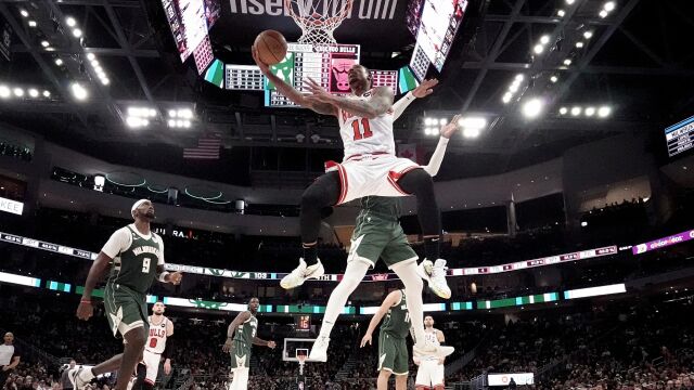 公牛92-105雄鹿 雄鹿3人20+力克公牛锁定东部第一