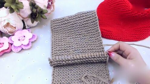 三角小围脖的织法 流苏坠 最详细的棒针围巾视频