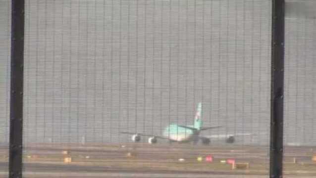 大韩航空7478i HL7642航班飞机从悉尼出发