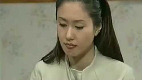 基风以姐夫身份训银珠把金珠当佣人,可银珠几句话,基风又向着她 关注 00 分