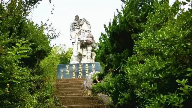 池州齐山,大英雄岳飞像!有知道这首诗的么?