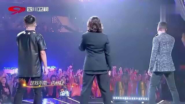 围炉音乐会:郑伊健一曲《热血燃烧》,让人满是回忆,怀念过去