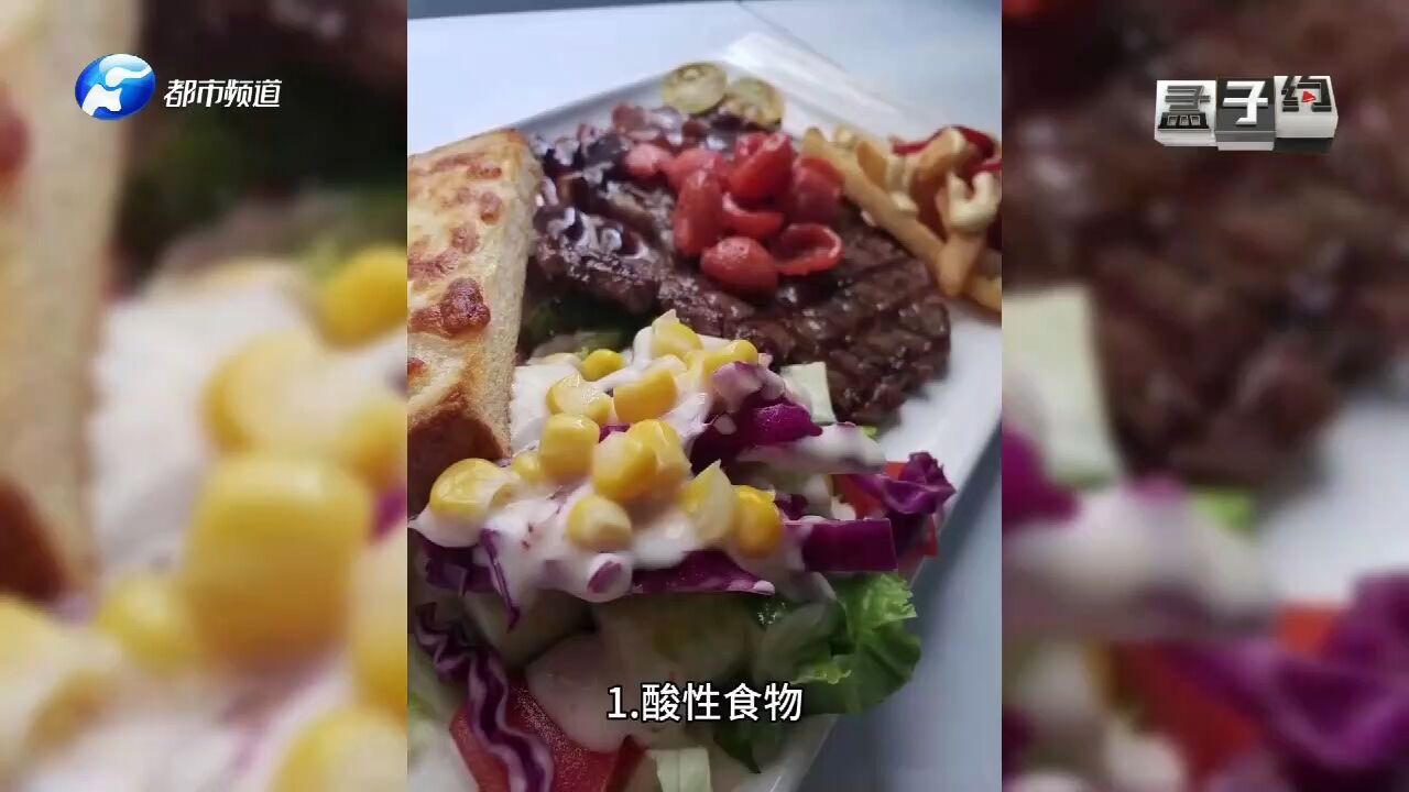 用铁锅的注意!这几种食物不能用铁锅煮,90%的人不知道!