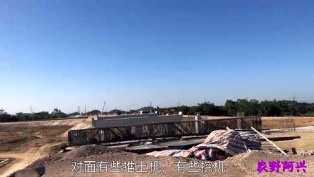 荔浦到玉林的高速公路,简称荔玉高速(在修建中),带你去看一下