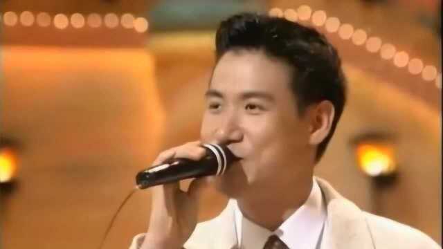 张学友 黎明 TVB25周年台庆表演 背景有特色一个特技一个模特走步