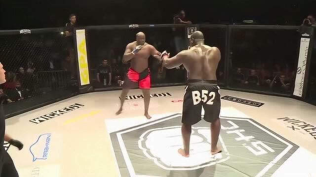 MMA,原以为是一场肌肉间的碰撞,结果却是这样子的