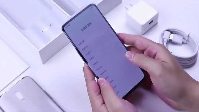 oppo reno标准版开箱,上手体验薄雾粉配色,这外观我爱了