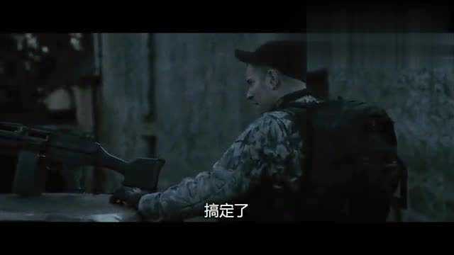 纳粹僵尸被士兵疯狂开火 居然还能动