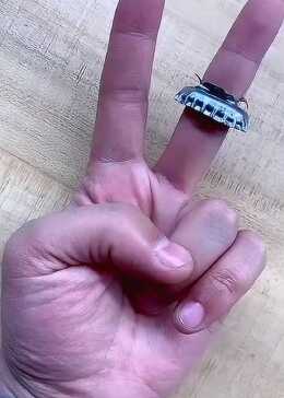 隔壁大爷去世教我大力金刚指绝技，我学了三天学会了，我是不是天才