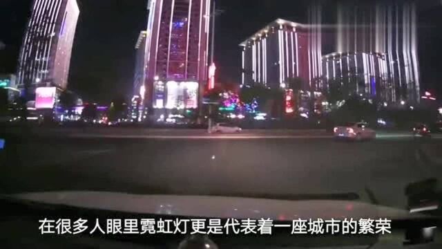 东莞明明是地级市里面的城市,为什么很多人却说这里像县城