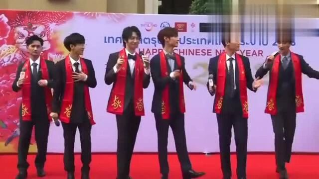 陈情少年亮相泰国总理府,现场演绎泰国欢春推广曲