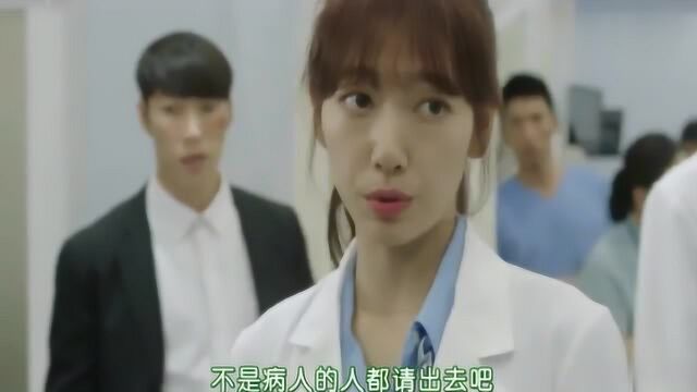 doctors:女生帅起来超霸气,朴信惠以一打十教训小混混