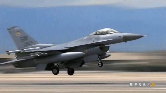 空中蝰蛇曾经称霸蓝天!美空军最轻型的战斗机F16!