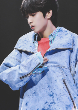 时代少年团:好喜欢刘耀文的这个舞台,又是化身柠檬精的一天