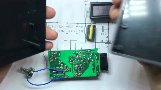 用开关电源板制作一个小型可调电源