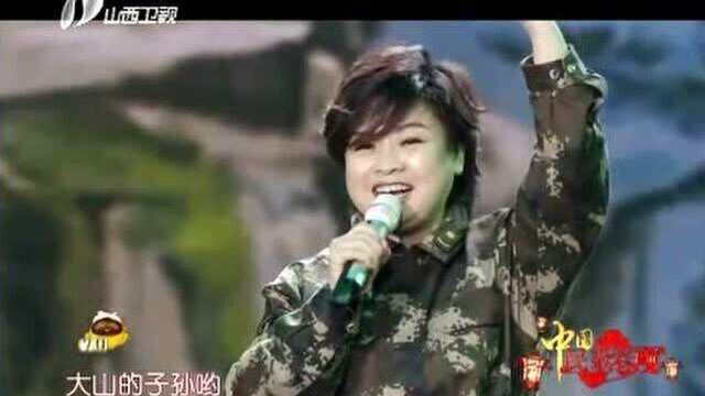 李琼演唱《山路十八弯》完美高音令人叹服,不愧是原唱