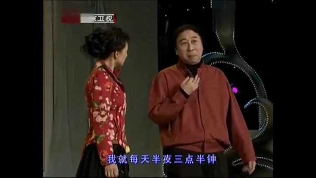 冯巩小品《夫妻日记》真情演绎台下笑声不断