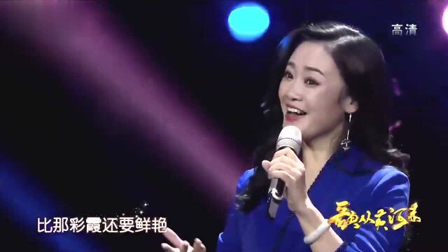 男女合体献唱《青春啊青春》,歌声明亮,节奏欢快