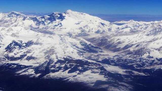 凿穿喜马拉雅山?印度坐等看笑话之际,中国工程队用行动打脸