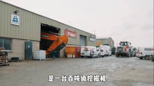 超重型挖掘机,配备一座厂库停车,售价百万的工业巨兽