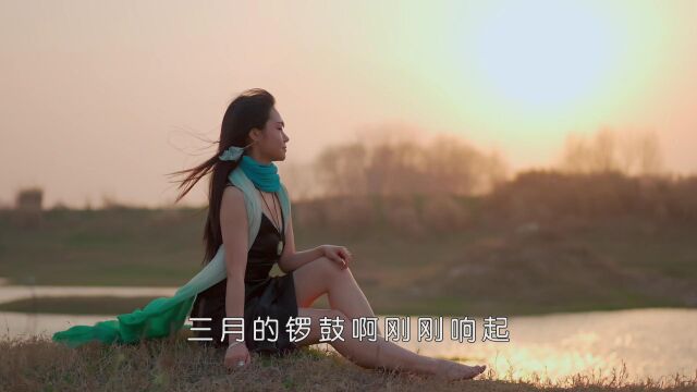 三月的小雨淅沥沥作词:王明辉 作曲:杨淙杰 演唱:李煜惜爱如昙花推荐