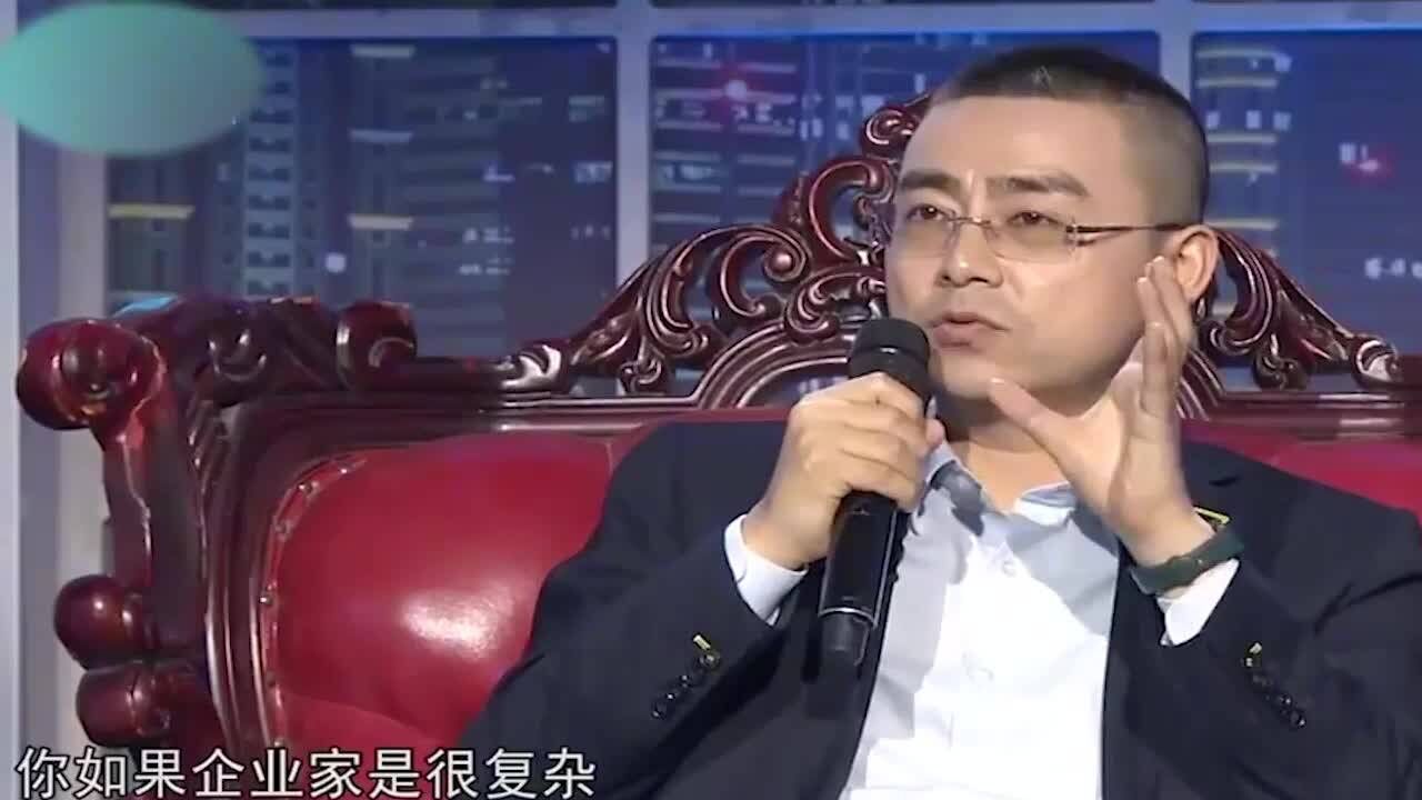 美女太优秀,个人能力获全场称赞,企业家们为此爆灯抢人