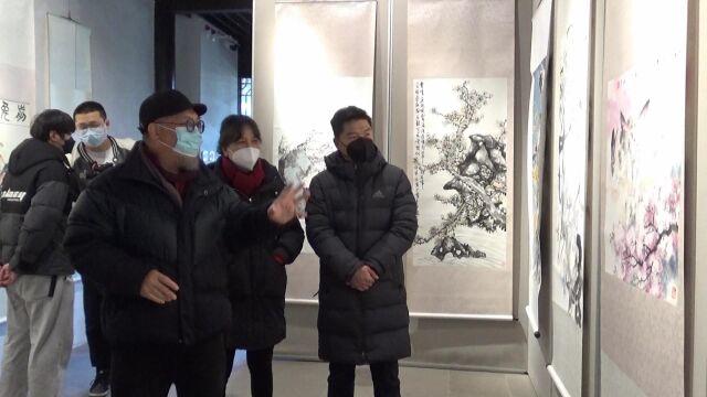 纪录黎里ⷥ‰“兔”似锦苏州市花鸟画研究会迎春作品展