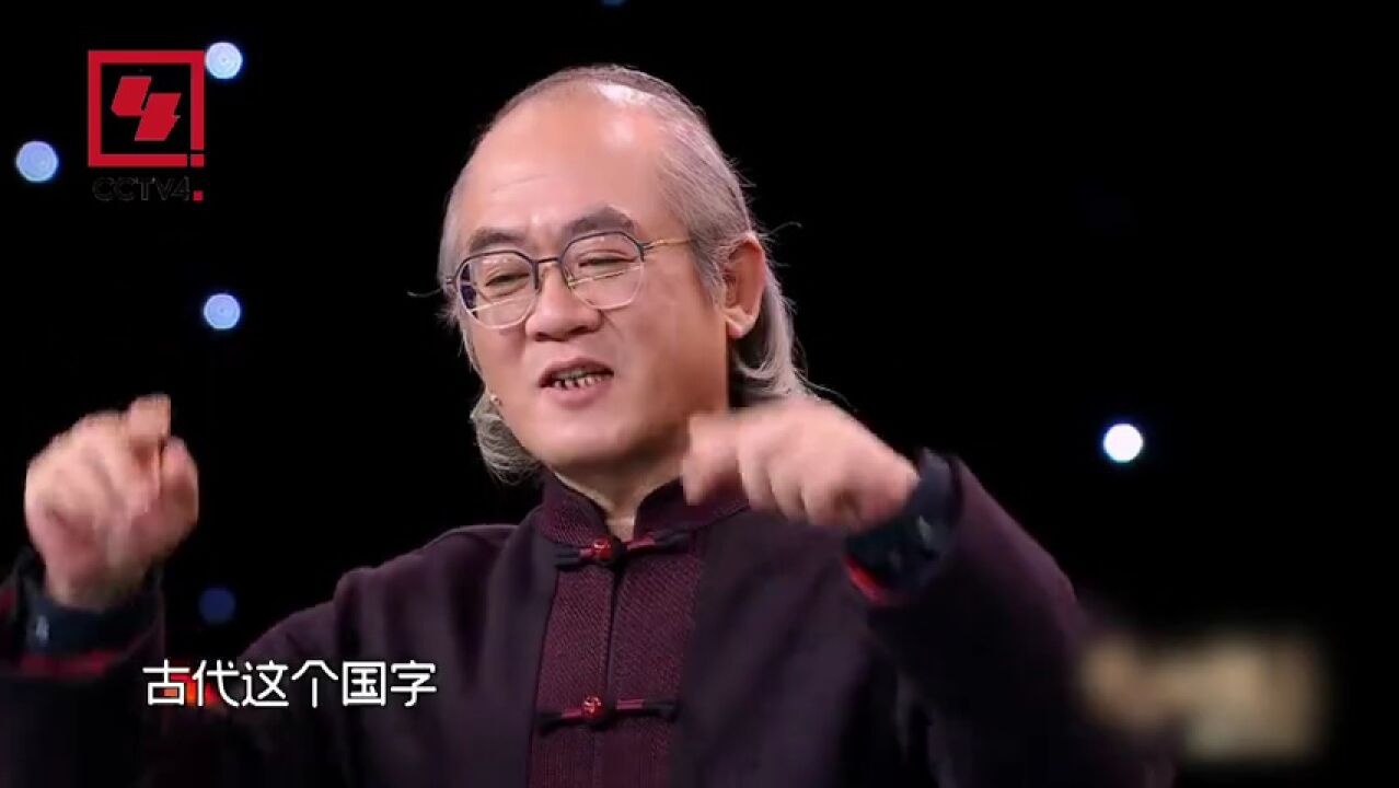 洛阳,十三朝古都,拥有1500多年建城史,也是最早的“中国”.中是中间的意思,根据先秦古籍禹贡记载