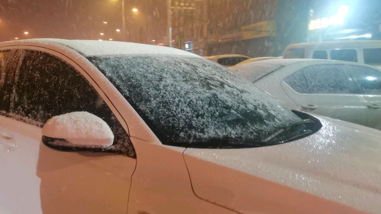 吕梁出现突降雨雪天气!