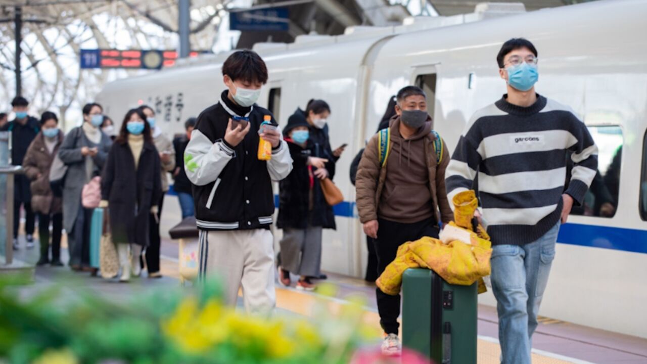 国庆8天假期结束!今年的法定节假日过完了,大家需连上7天班